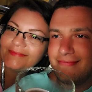 Meet your Posher, Tamela